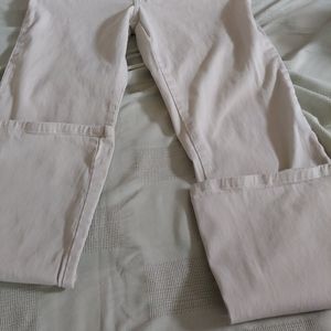 SO Gsjc Stretch Tan Jeans Junior Size 11.Cotton blend cotton 96% 4% Stretch31